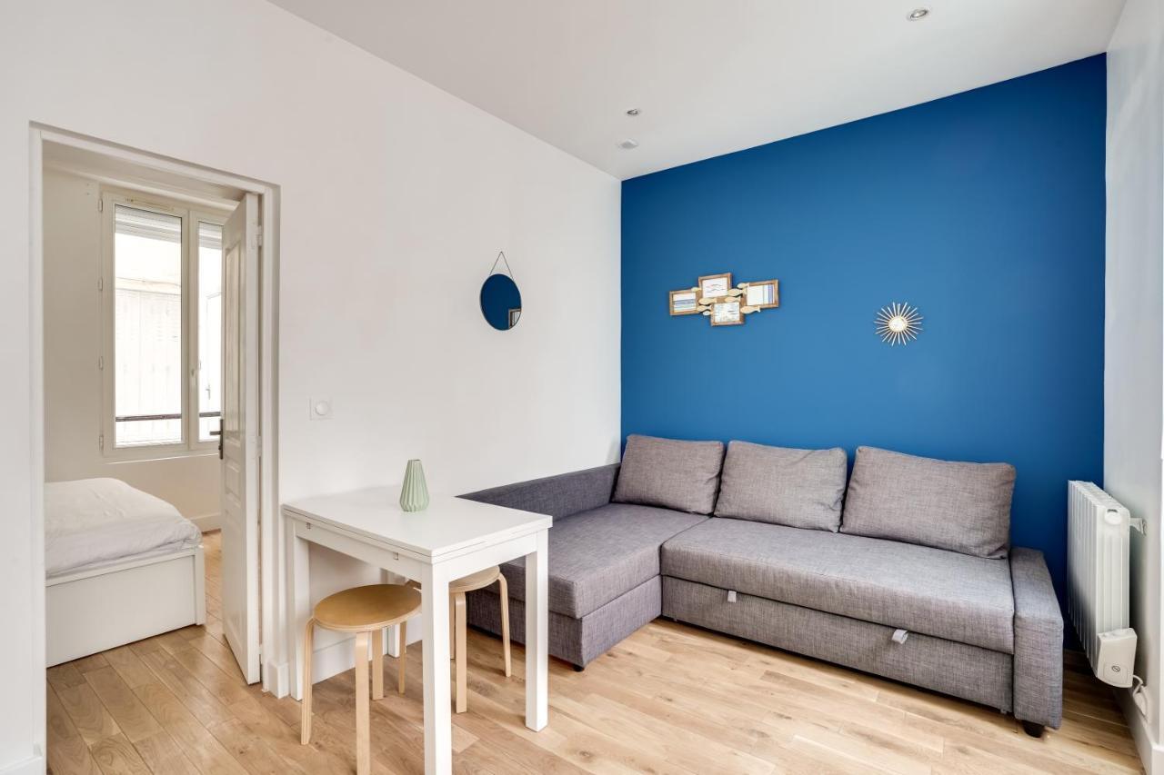 Apartment 3 People Close Eiffel Tower By Weekome Paris Exteriör bild